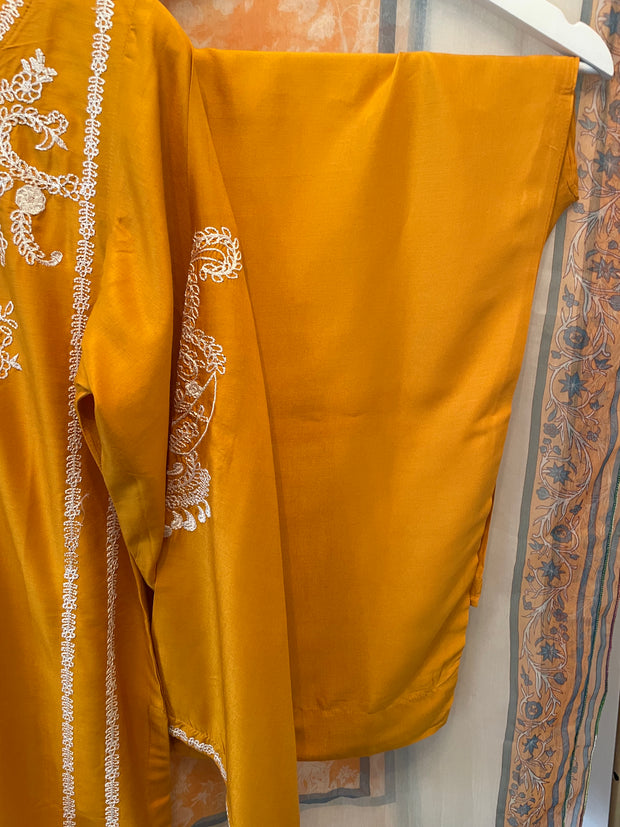 Mustard 3PC Linen Shalwar Kameez Dress SS3875