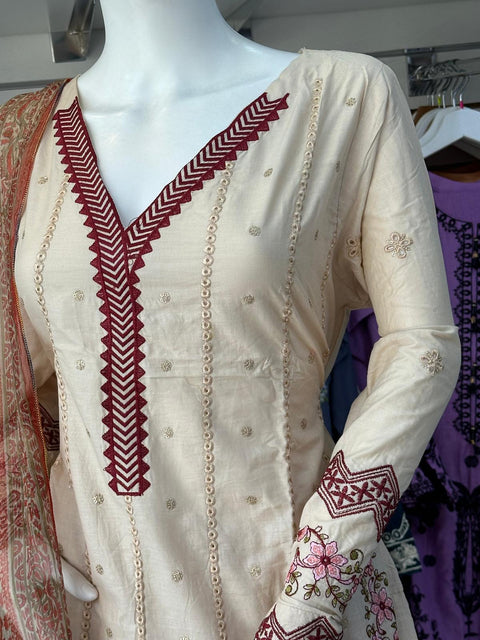 Cotton Chikankari 3PC Shalwar Kameez Ready to wear SS3766