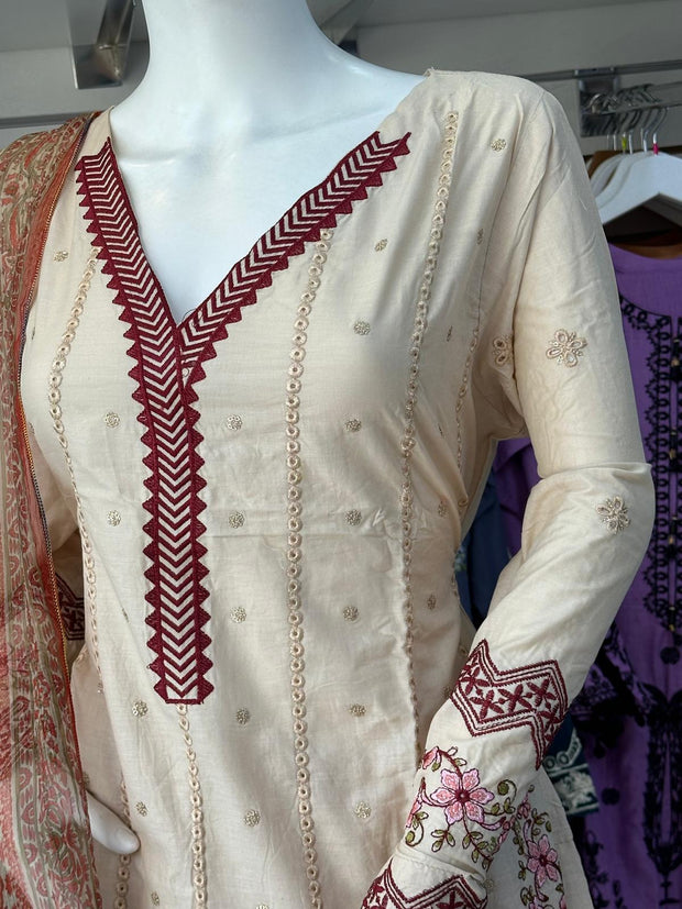 Cotton Chikankari 3PC Shalwar Kameez Ready to wear SS3766