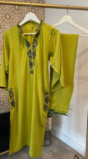 Green 2PC Linen Shalwar Kameez Dress SS3870