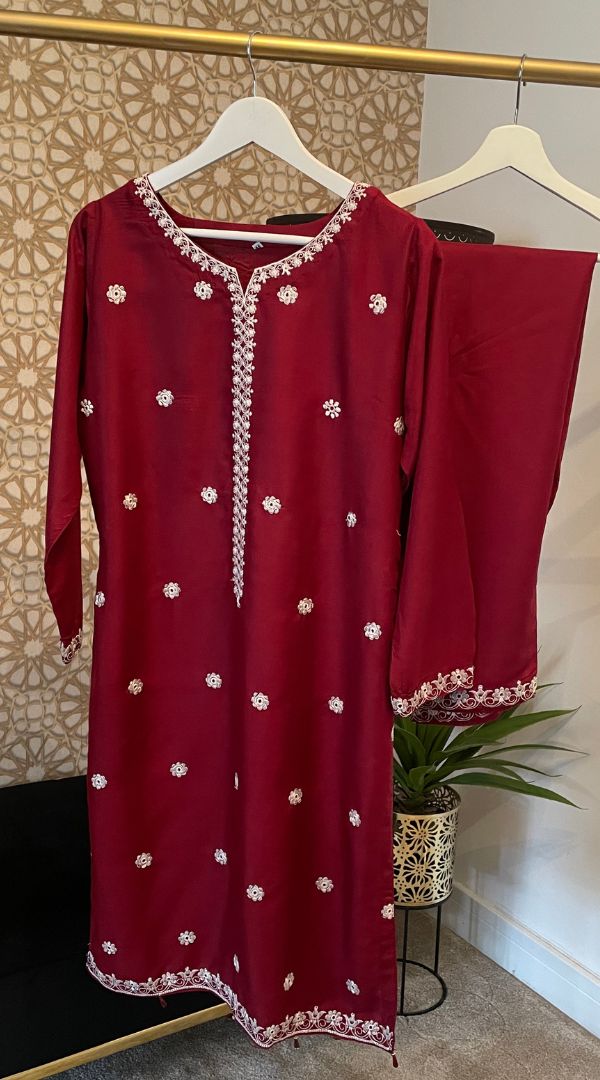 Maroon 2PC Linen Shalwar Kameez Dress SS3867